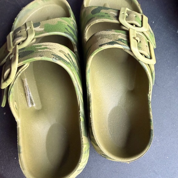 Boys shoe bundle - Picture 10 of 15